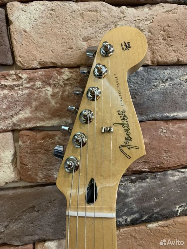 Электрогитара Fender Player Stratocaster HSS Sea - изображение 7