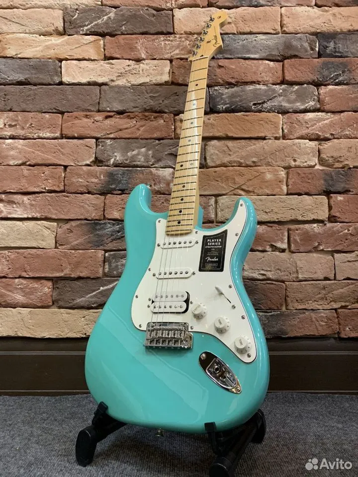 Электрогитара Fender Player Stratocaster HSS Sea - изображение 9