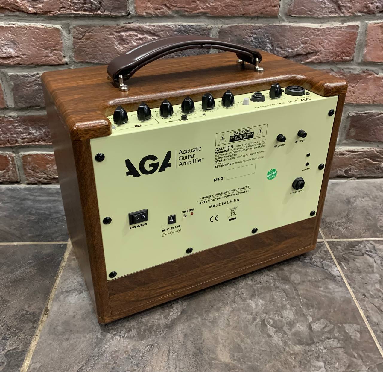 Аккумуляторный Гитарный Комбоусилитель AGA 45 ват - изображение 6