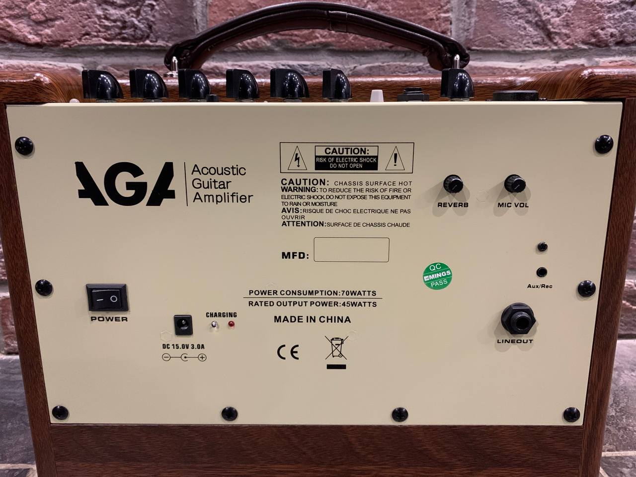 Аккумуляторный Гитарный Комбоусилитель AGA 45 ват - изображение 10