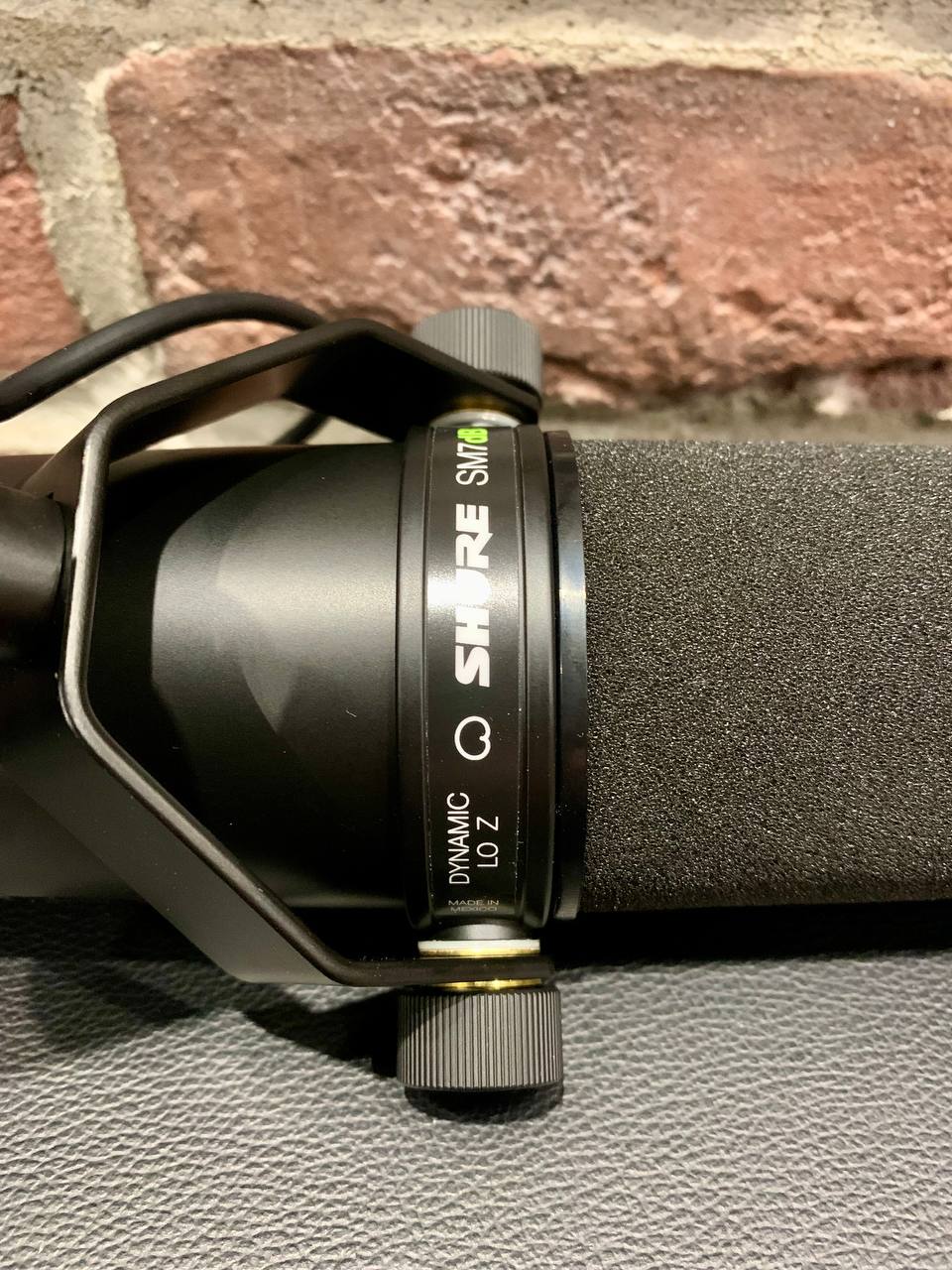 Динамический Микрофон Shure SM7dB со Встроенным Предусилителем - изображение 7