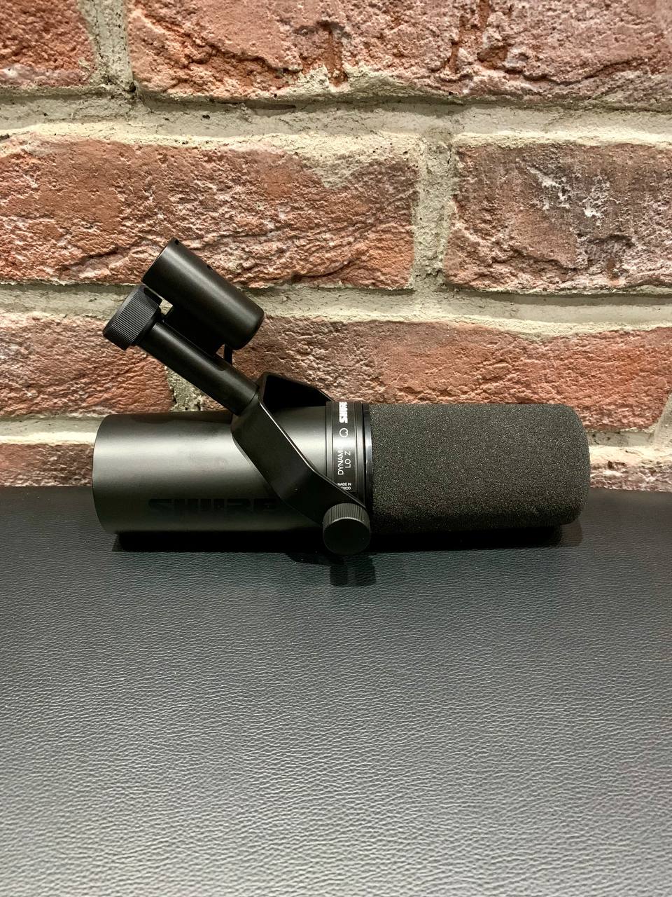 Динамический Микрофон Shure SM7dB со Встроенным Предусилителем - изображение 8
