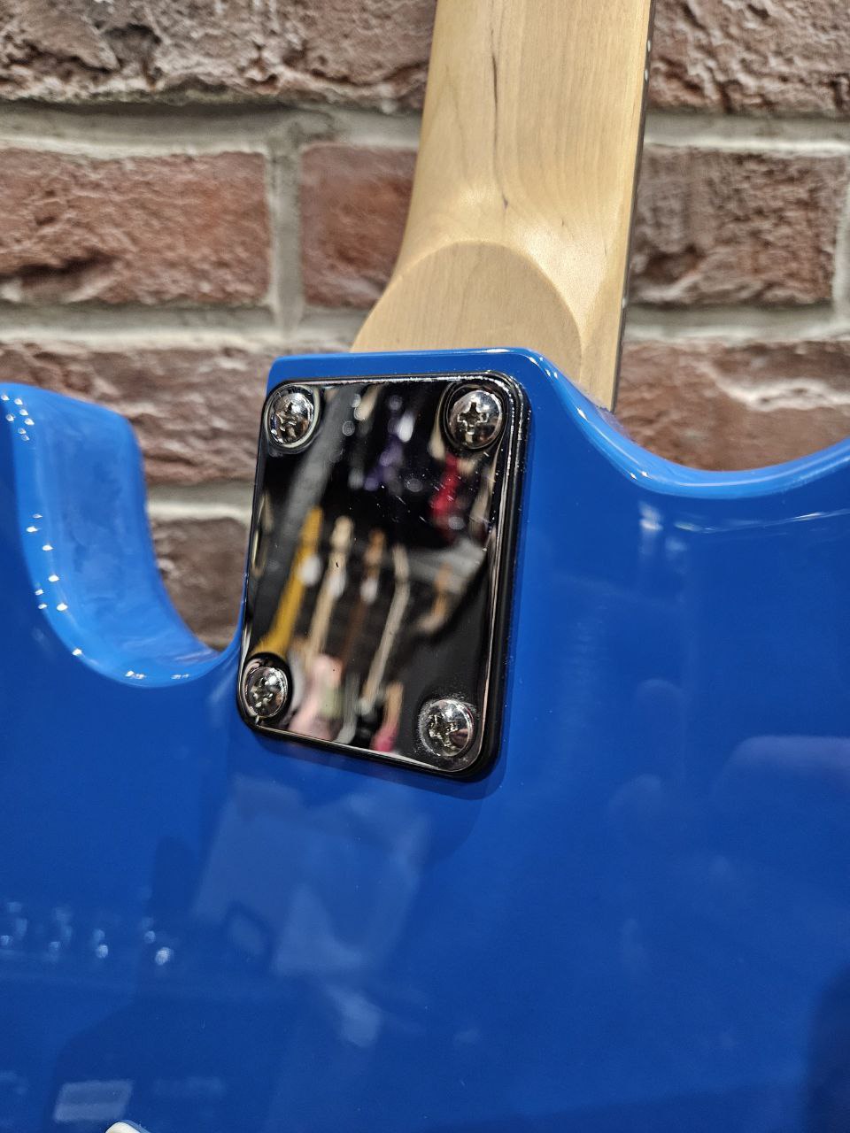 Электрогитара под Fender + Комбоусилитель 5 ват (комплект) - изображение 6