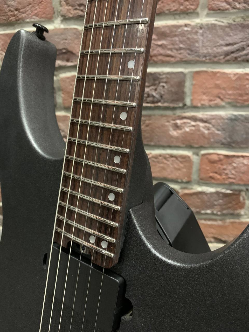 Электрогитара EART Guitar EYP-Pulse Black - изображение 4