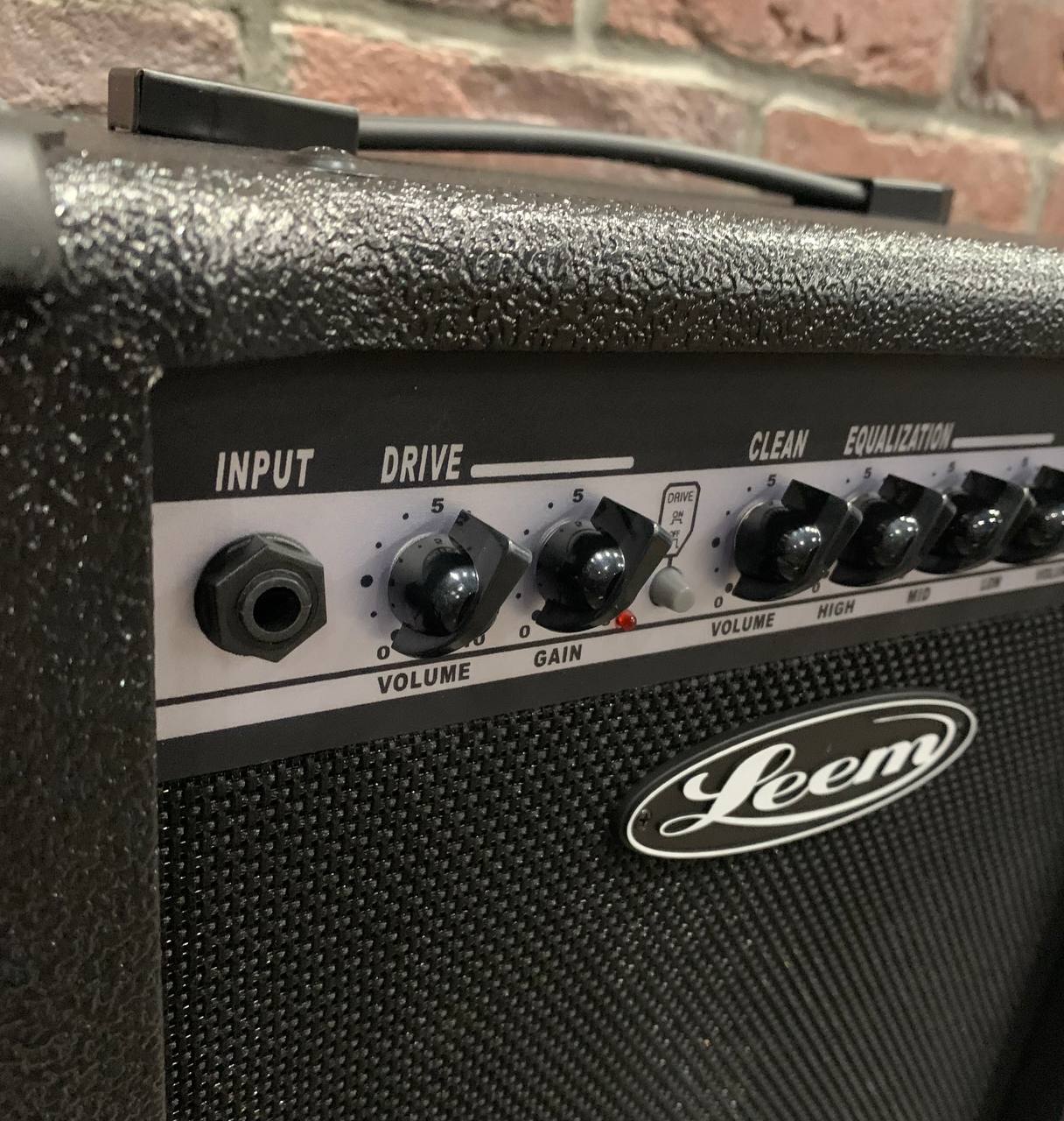 Гитарный Комбоусилитель Leem 35 Ват (Distortion & Reverb) - изображение 7