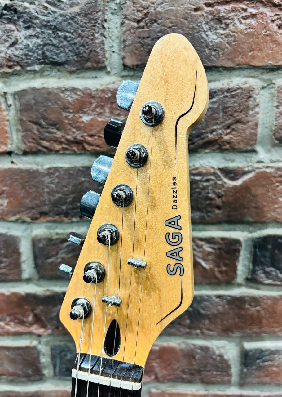 Электрогитара Premium Stratocaster Saga HSS - изображение 7