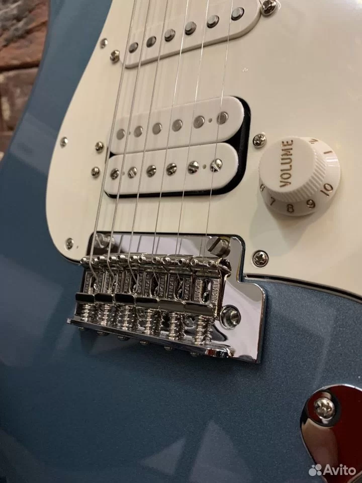 Электрогитара Fender Player Stratocaster HSS MN  - изображение 4