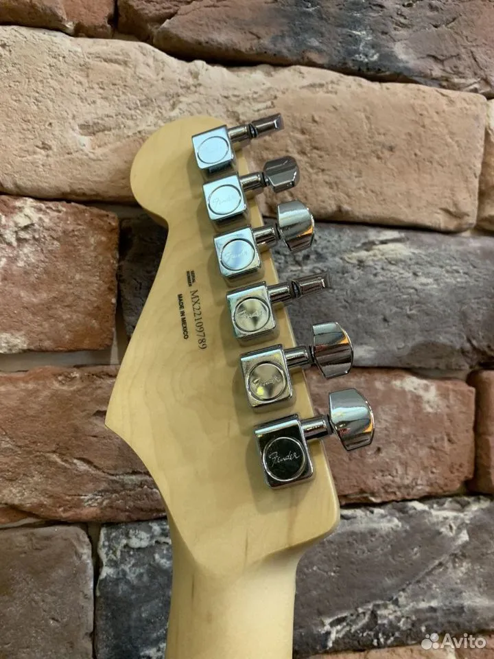 Электрогитара Fender Player Stratocaster HSS MN  - изображение 8