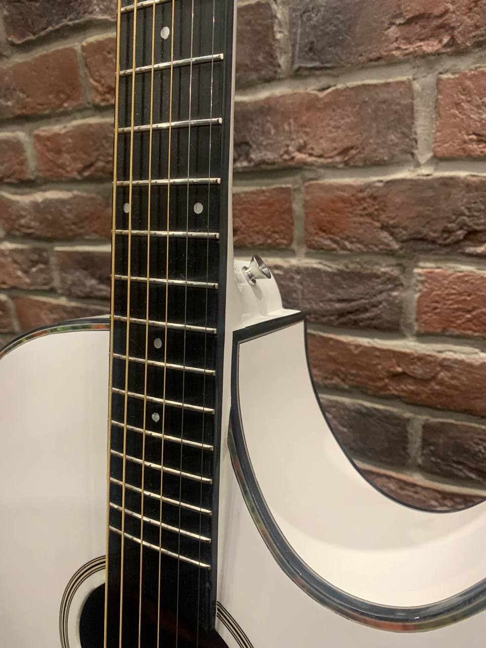 Электро-Акустическая Гитара как у Виктора Цоя Washburn EQ Fishman (Массив) - изображение 5