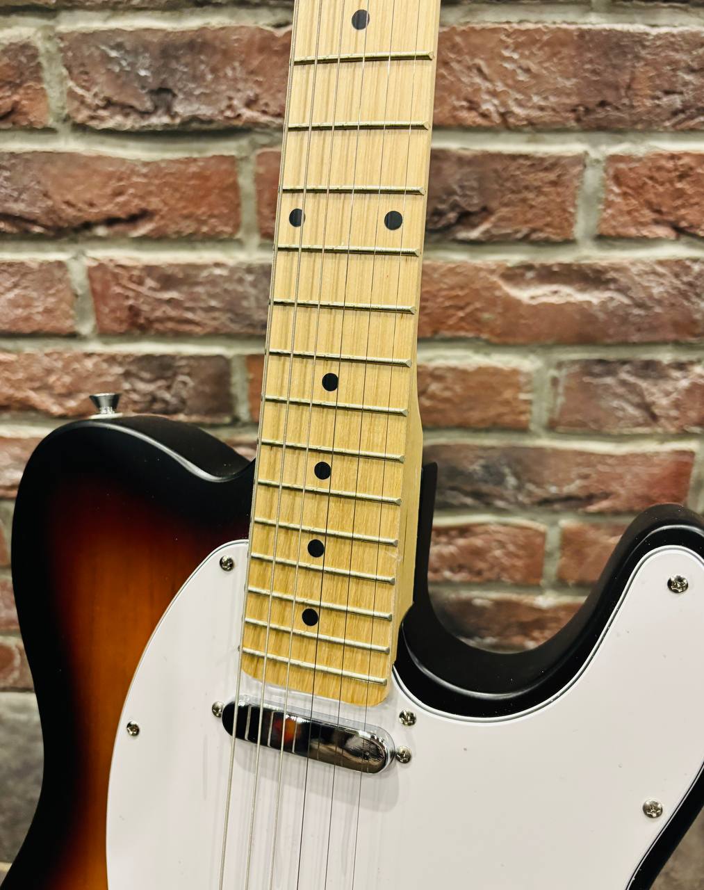 Электрогитара Telecaster SS Mate Sunbirst - изображение 5