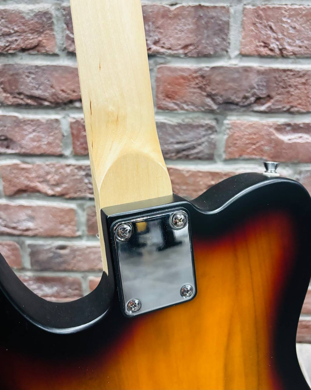 Электрогитара Telecaster SS Mate Sunbirst - изображение 6