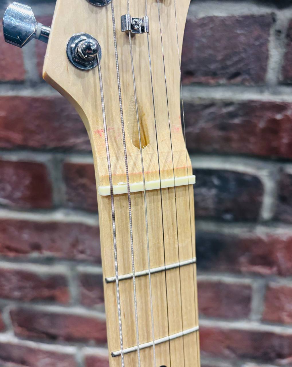 Электрогитара Telecaster SS Mate Sunbirst - изображение 7