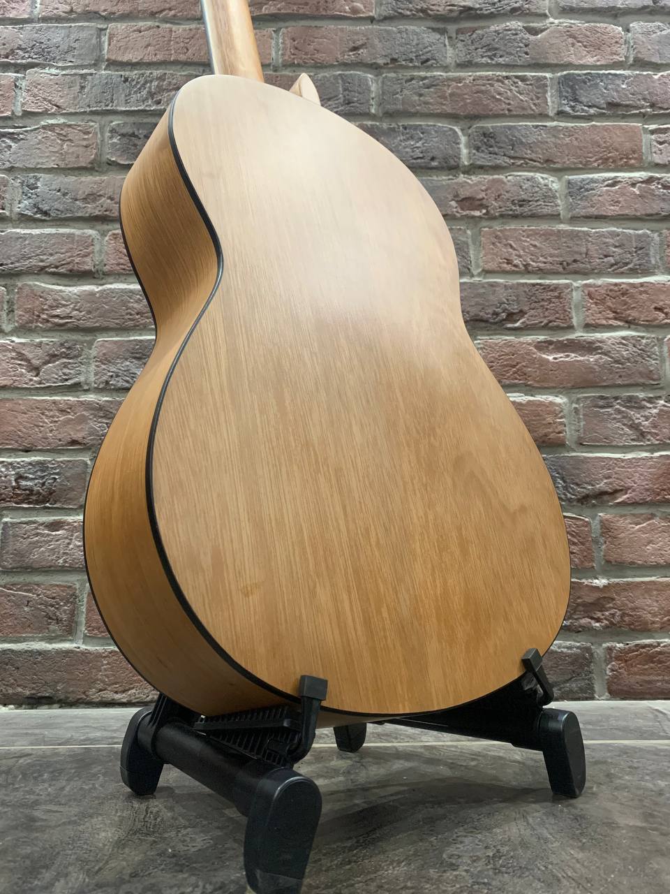 Классическая Гитара Yamaha C40-M (Индонезия) - изображение 2