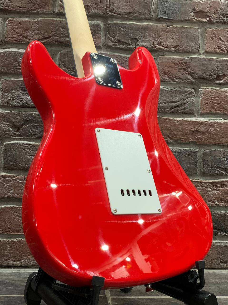 Электрогитара Stratocaster HSS с Мощным Комбиком (комплект) - изображение 4
