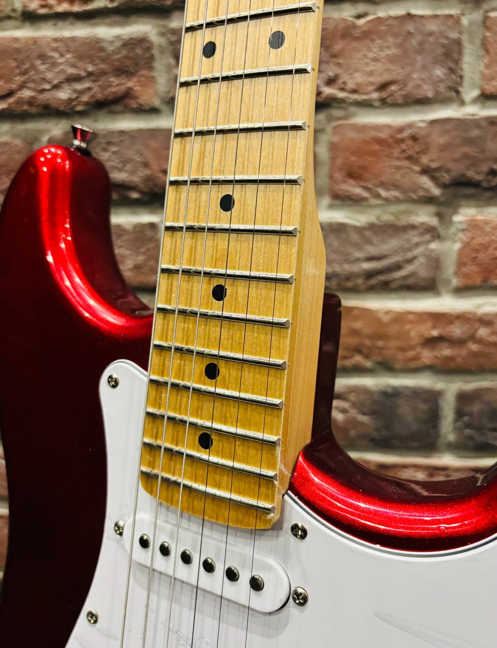 Электрогитара Stratocaster HSS RD-M - изображение 6