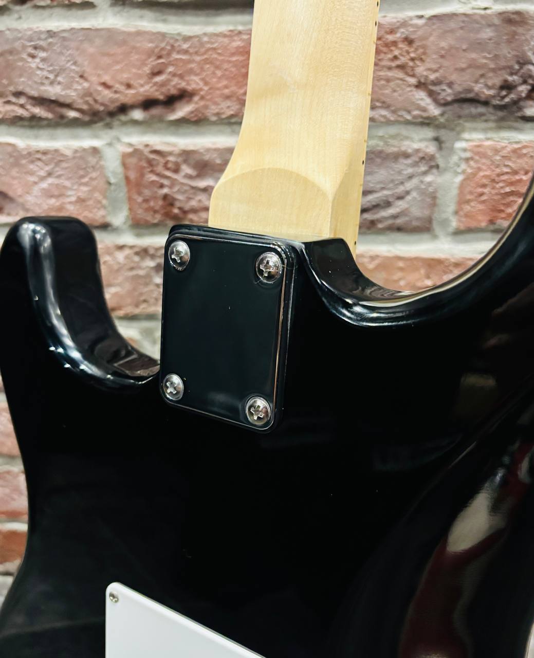 Электрогитара Stratocaster HSS SB для Обучения - изображение 7