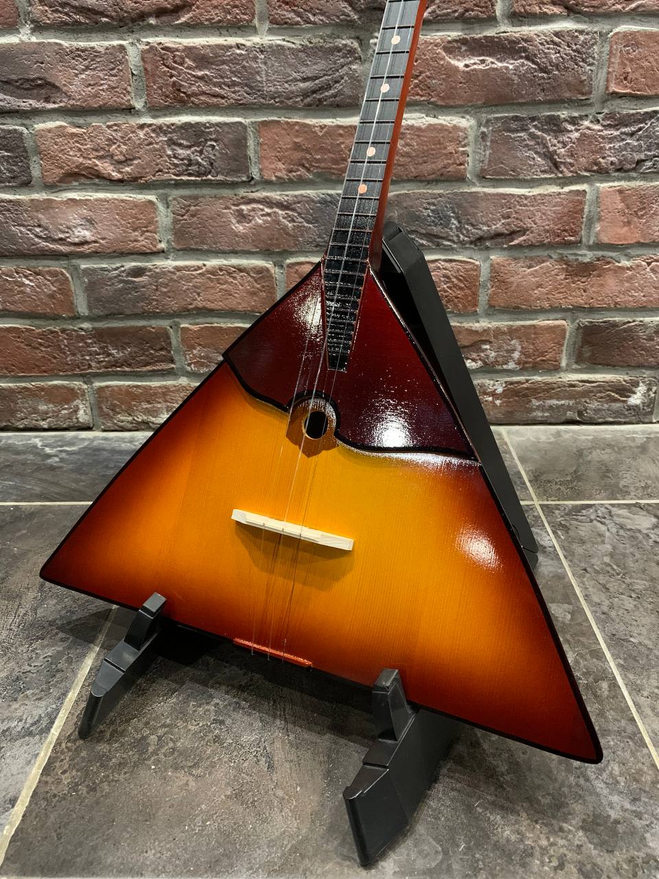 Балалайка Прима Sunburst - изображение 6