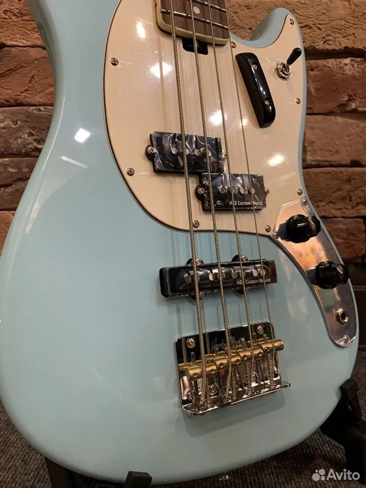 Бас Гитара Harley Benton MV-4PJ Daphne Blue - изображение 3