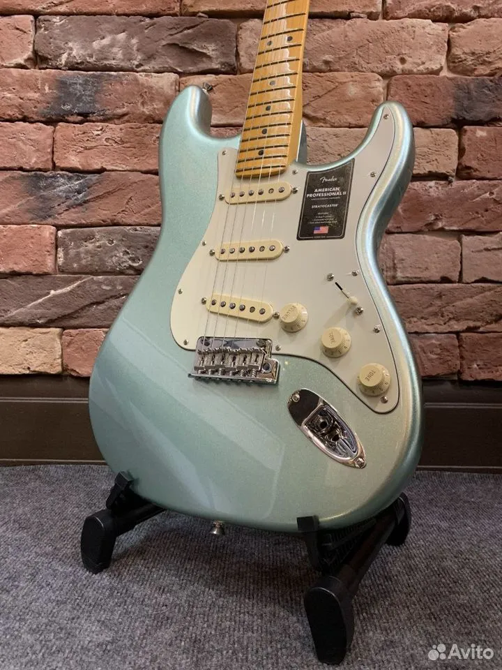 Электрогитара Fender American Professional II - изображение 3