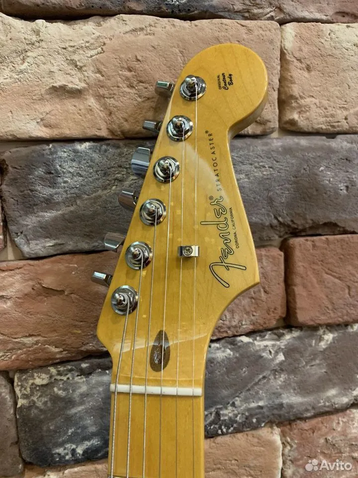 Электрогитара Fender American Professional II - изображение 7