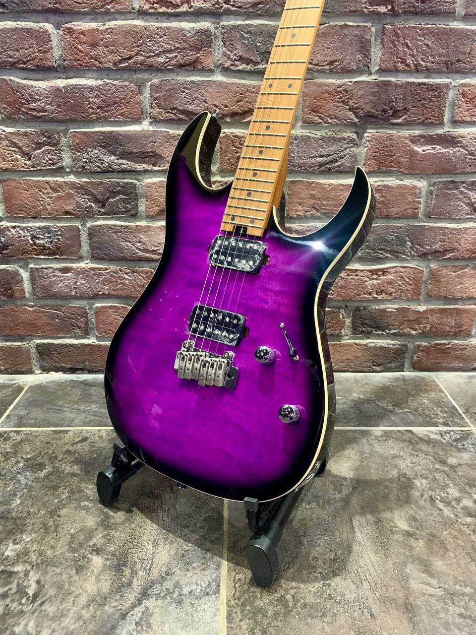 Электрогитара Aion SuperStratocaster HH Violet Edition