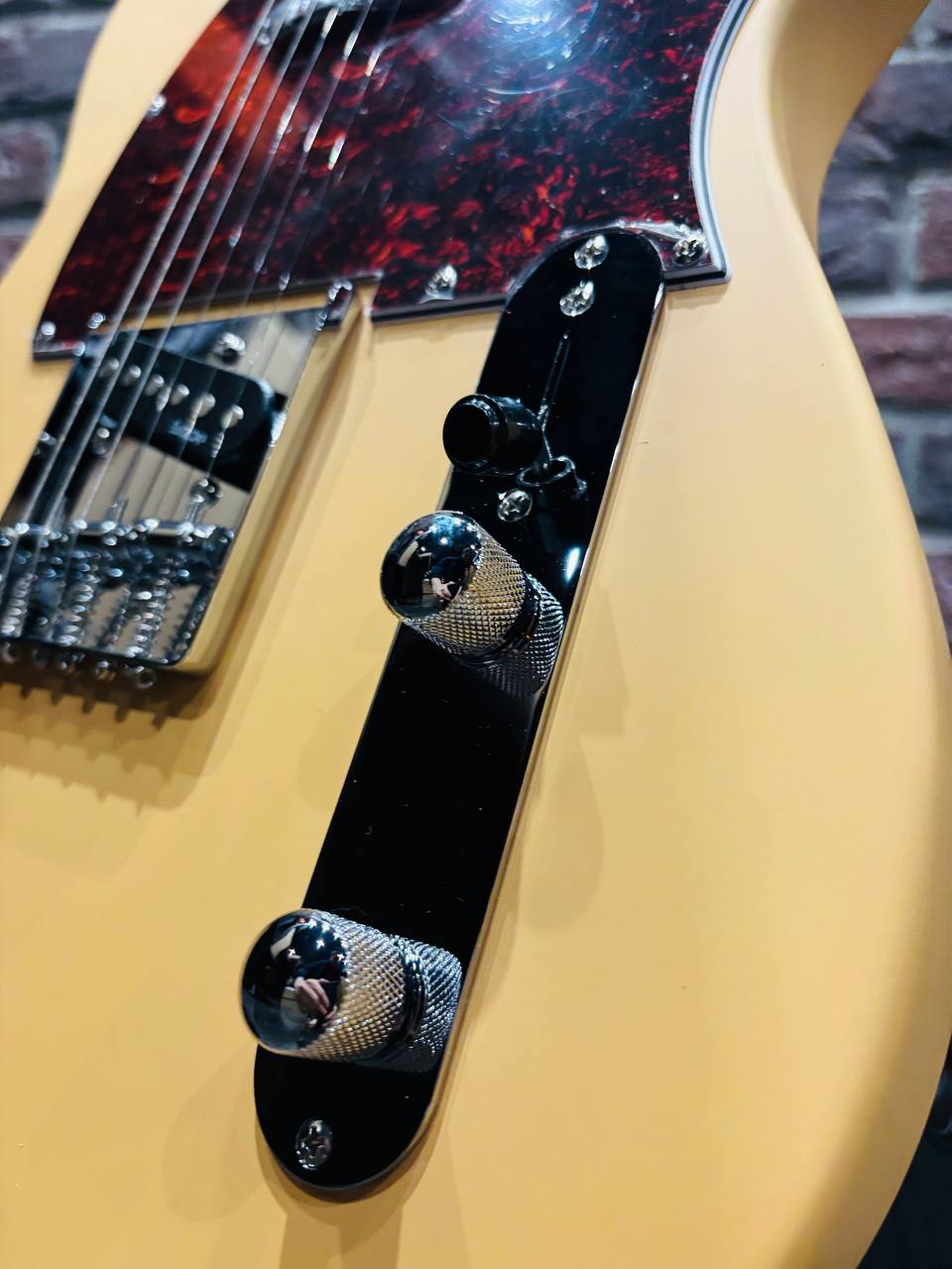 Электрогитара SQOE Telecaster SS Yellow  - изображение 4