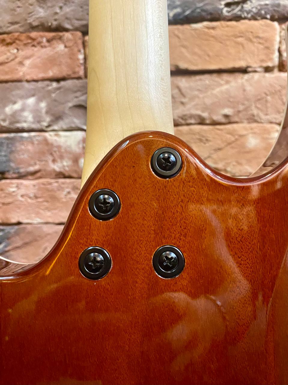 Электрогитара Ibanez Gio-AQB Aqua Burst - изображение 6