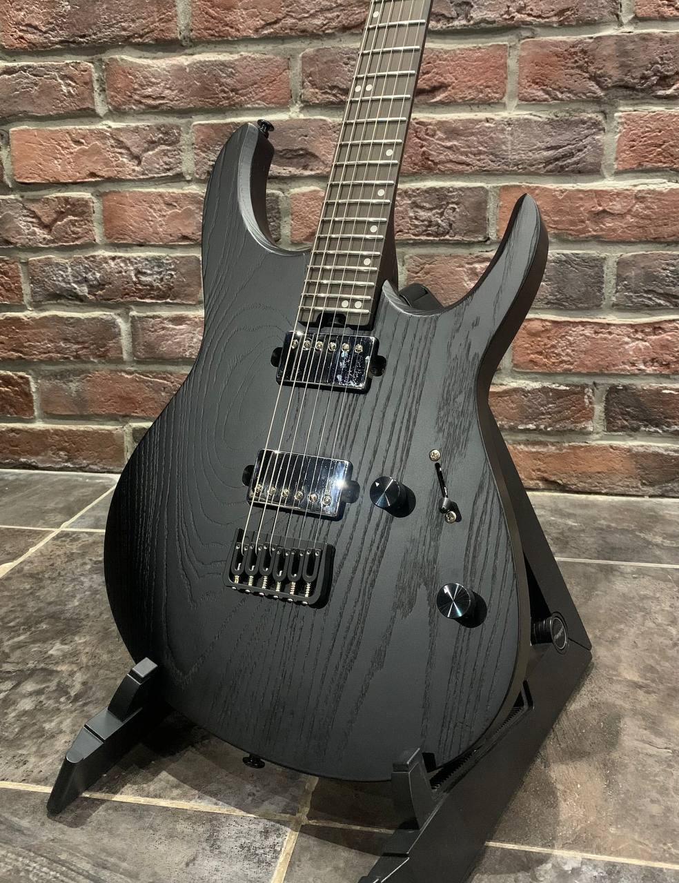 Электрогитара EART Guitar H6-PRO Black - изображение 2