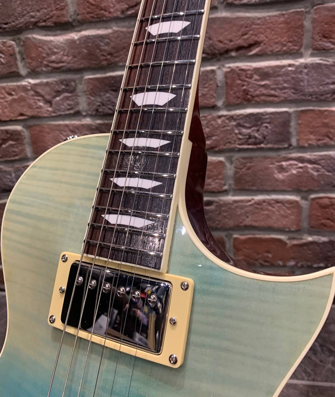 Электрогитара EART Guitar EGPL-620 Blue Faded - изображение 6