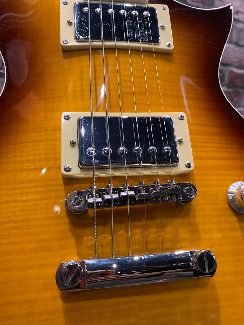 Электрогитара EART Guitar EGLP-620 Tobacco Burst - изображение 4