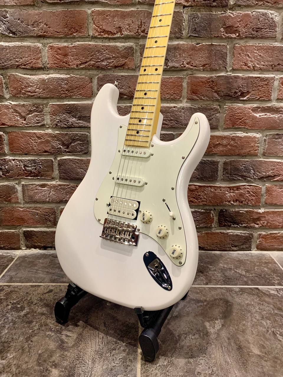 Электрогитара HSS Shinobi Stratocaster+ Комбик 40 ват с Эффектами (комплект) - изображение 3