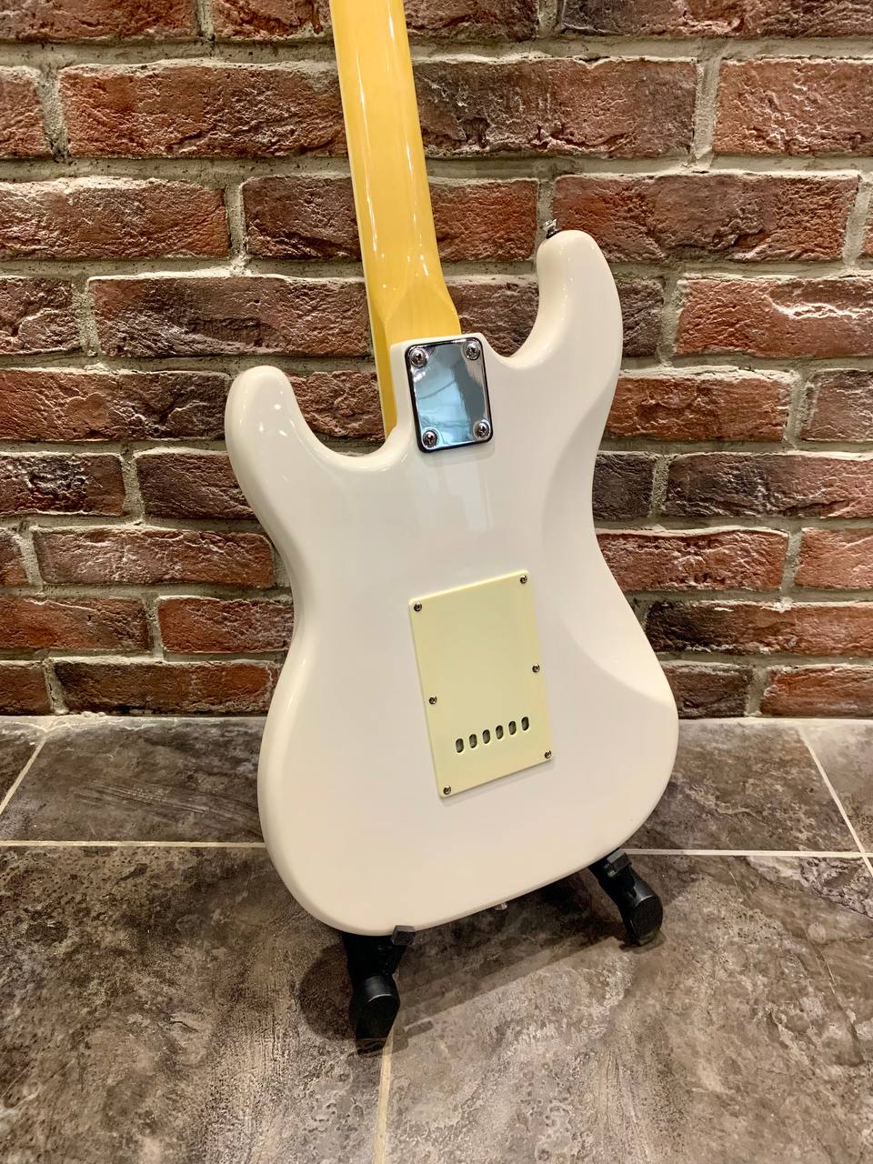 Электрогитара HSS Shinobi Stratocaster+ Комбик 40 ват с Эффектами (комплект) - изображение 4