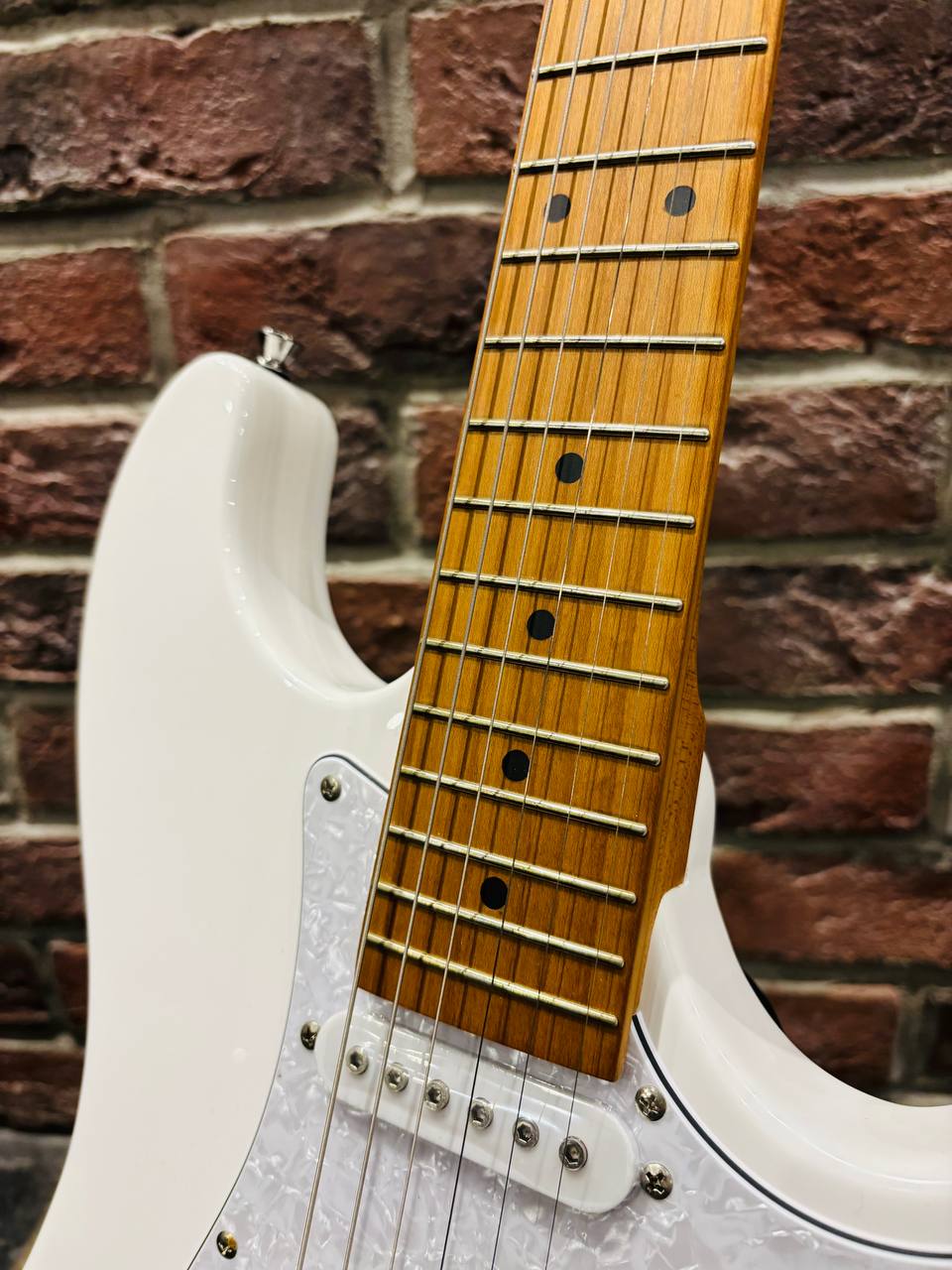 Электрогитара-Процессор Stratocaster + Мощный Комбик 50 ват (комплект) - изображение 7