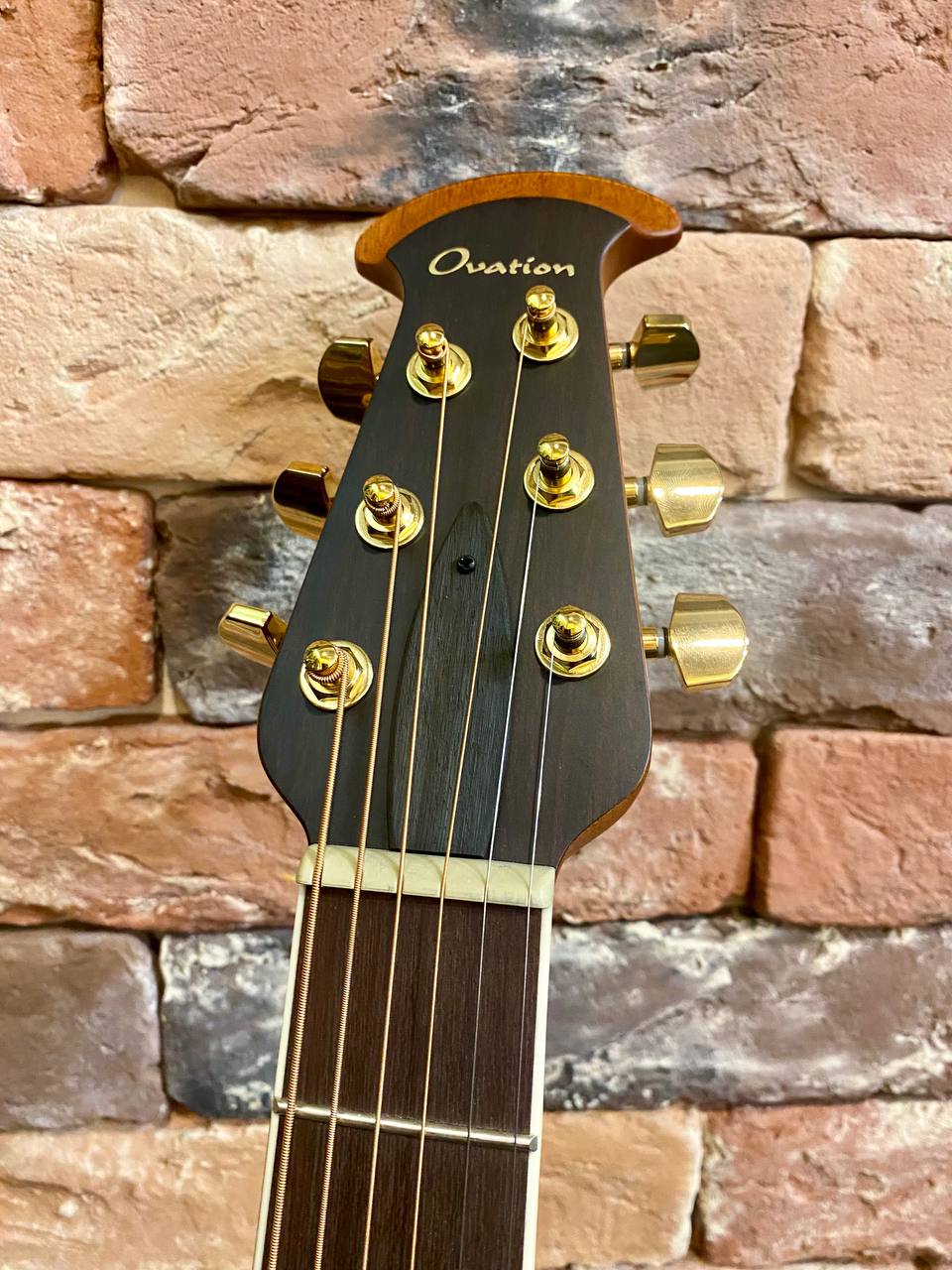 Электроакустическая Гитара Ovation Celebrity - изображение 7