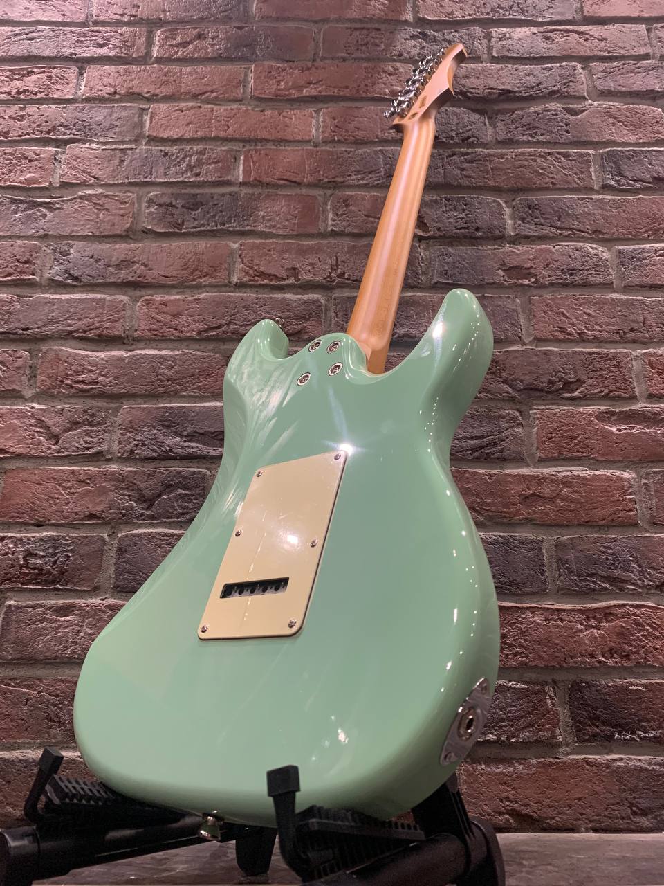 Леворукая Электрогитара Jet Vintage Sky HSS - изображение 10