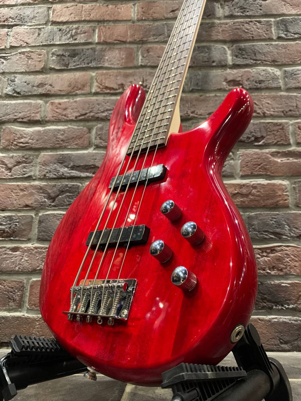 Бас Гитара Cort Action-Bass-V-Plus (Активы) - изображение 6
