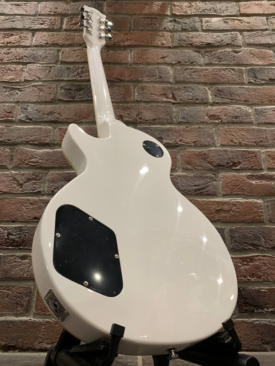 Электрогитара Les Paul BT White - изображение 10