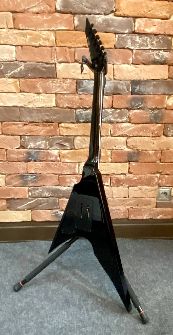 Электрогитара ESP LTD Arrow-200 Black (Индонезия) - изображение 10