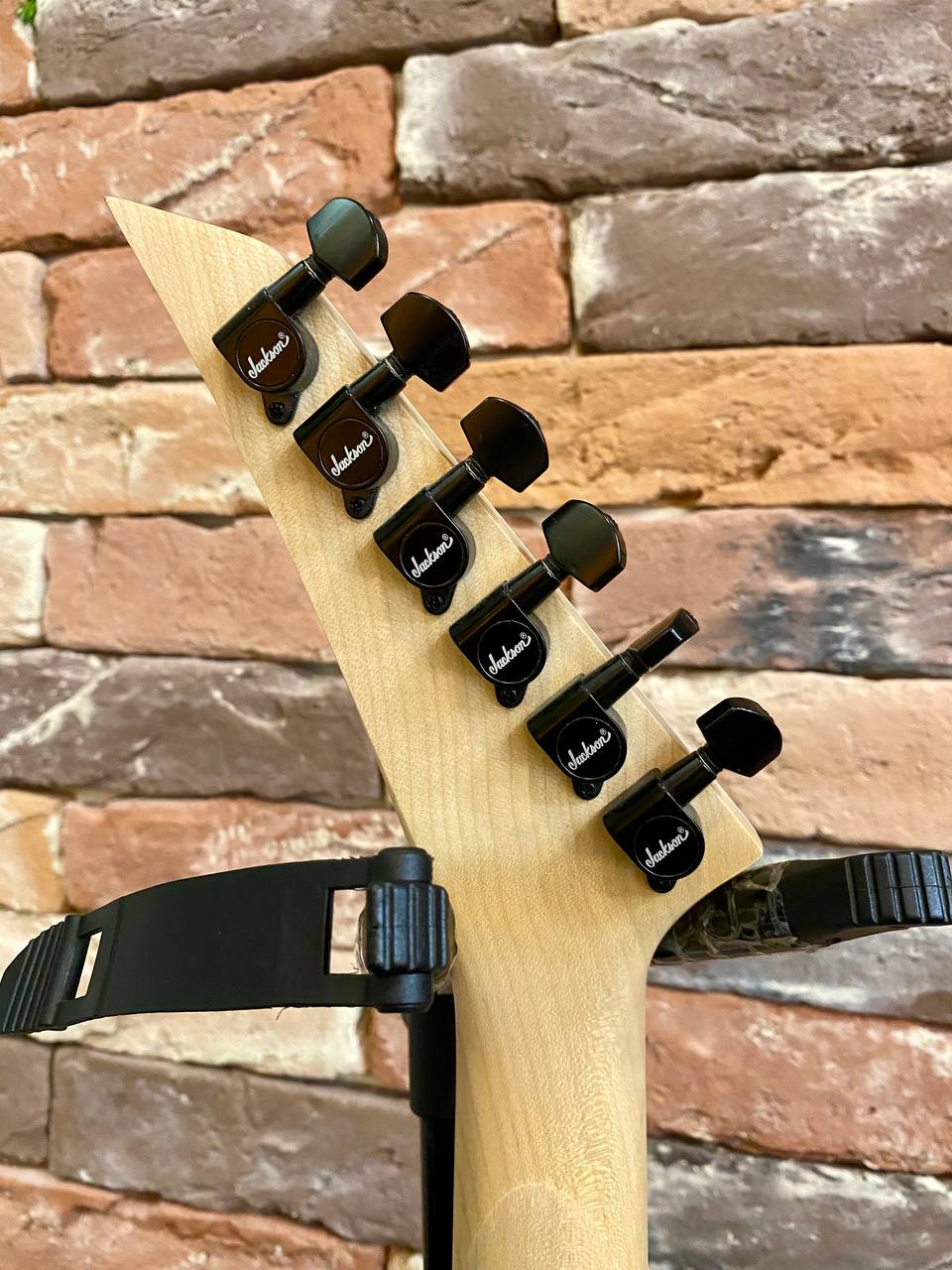 Электрогитара Jackson JS32T Rhoads AH WH - изображение 8
