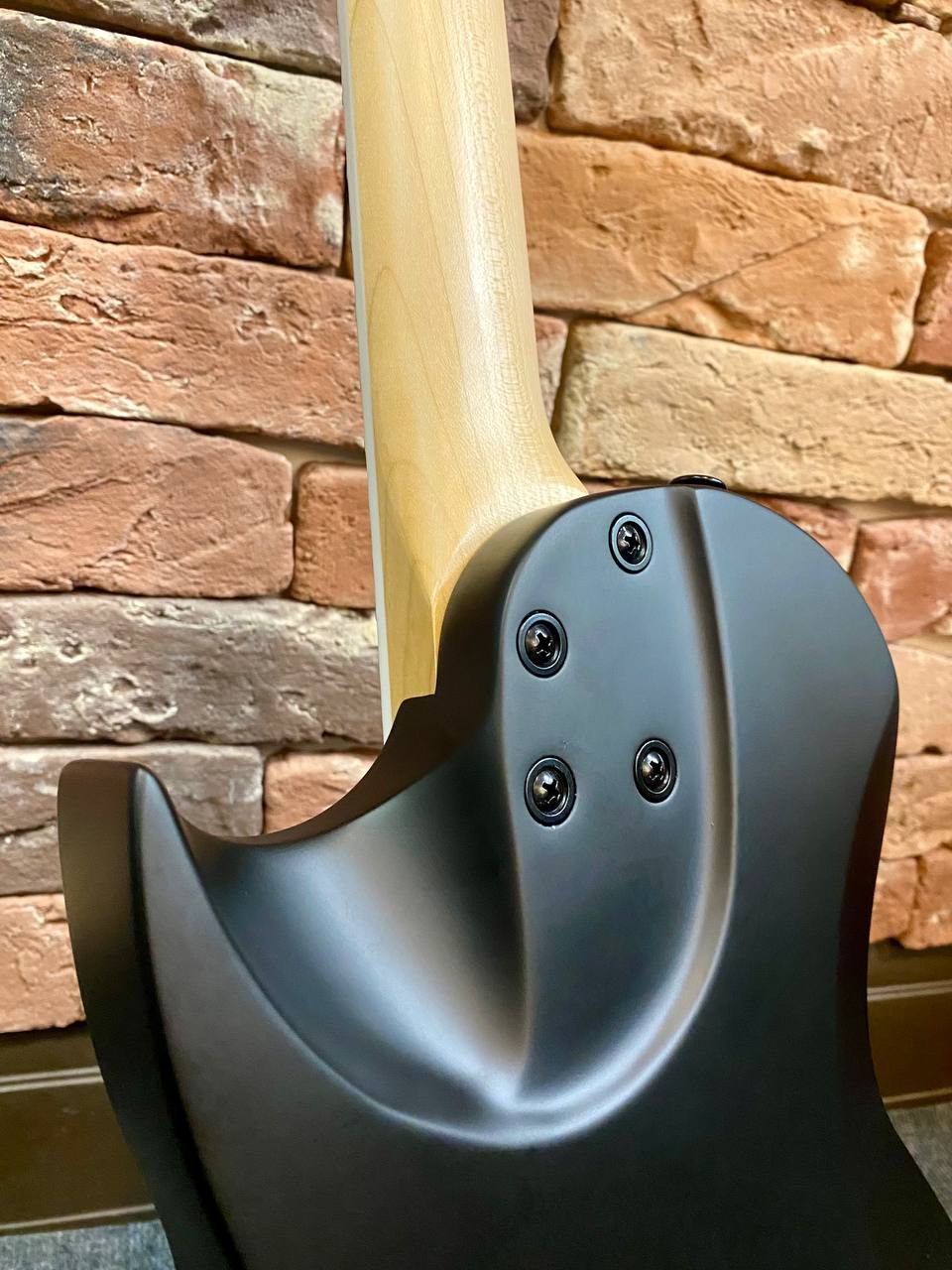 Электрогитара Jackson JS22 SC Satin Black - изображение 6