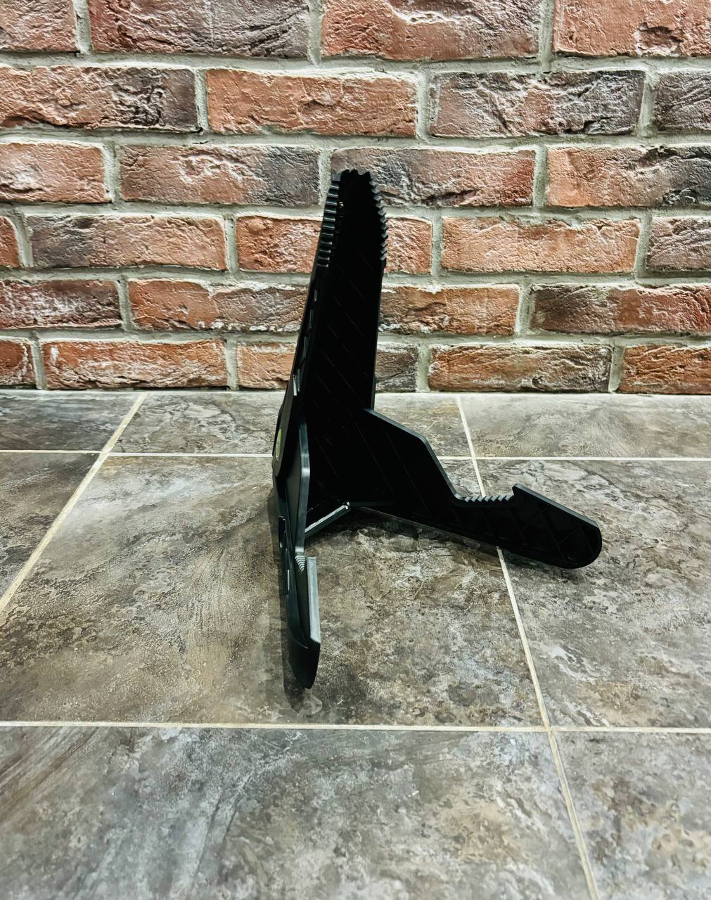 Гитарная Стойка Alligator - изображение 5