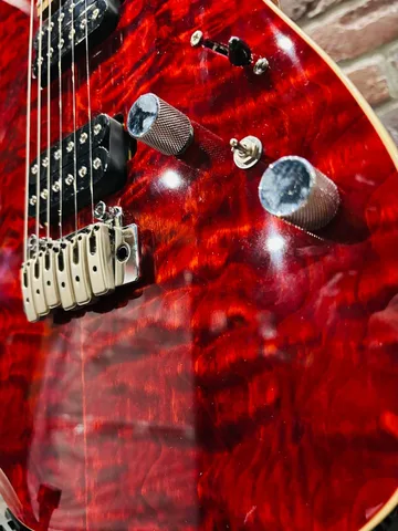 Электрогитара Stratocaster Sqoe HH (Elixir)
