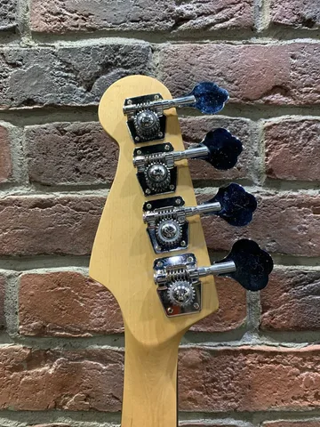 Бас Гитара Precision Classic