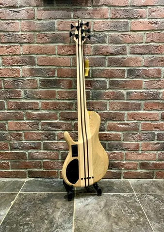 Бас Гитара Cort A5-Plus-SC-AOP Artisan Series