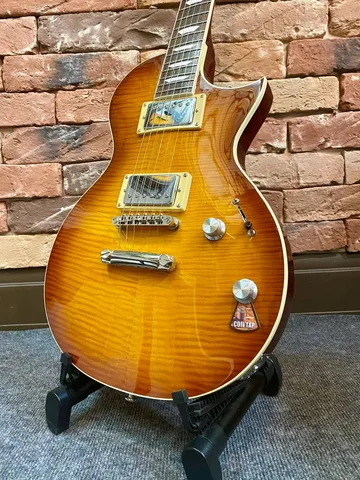 Электрогитара EART Guitar Les Paul EG-620 Tobacco Burst