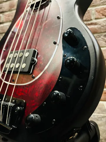 Бас Гитара Sterling Dark Scarlet Burst by Music Man + Портативный Комбик (Индонезия)