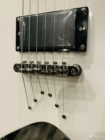 Электрогитара Flying V-HH + Мощный Комбик 40 ват