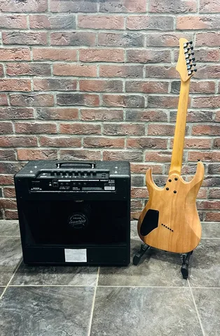 Мультимензурная Электрогитара Real Rock MS-6N+ Комбик NUX 60 ват