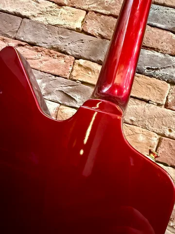 Электрогитара Epiphone Explorer Ruby Red Metallic