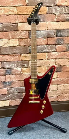 Электрогитара Epiphone Explorer Ruby Red Metallic